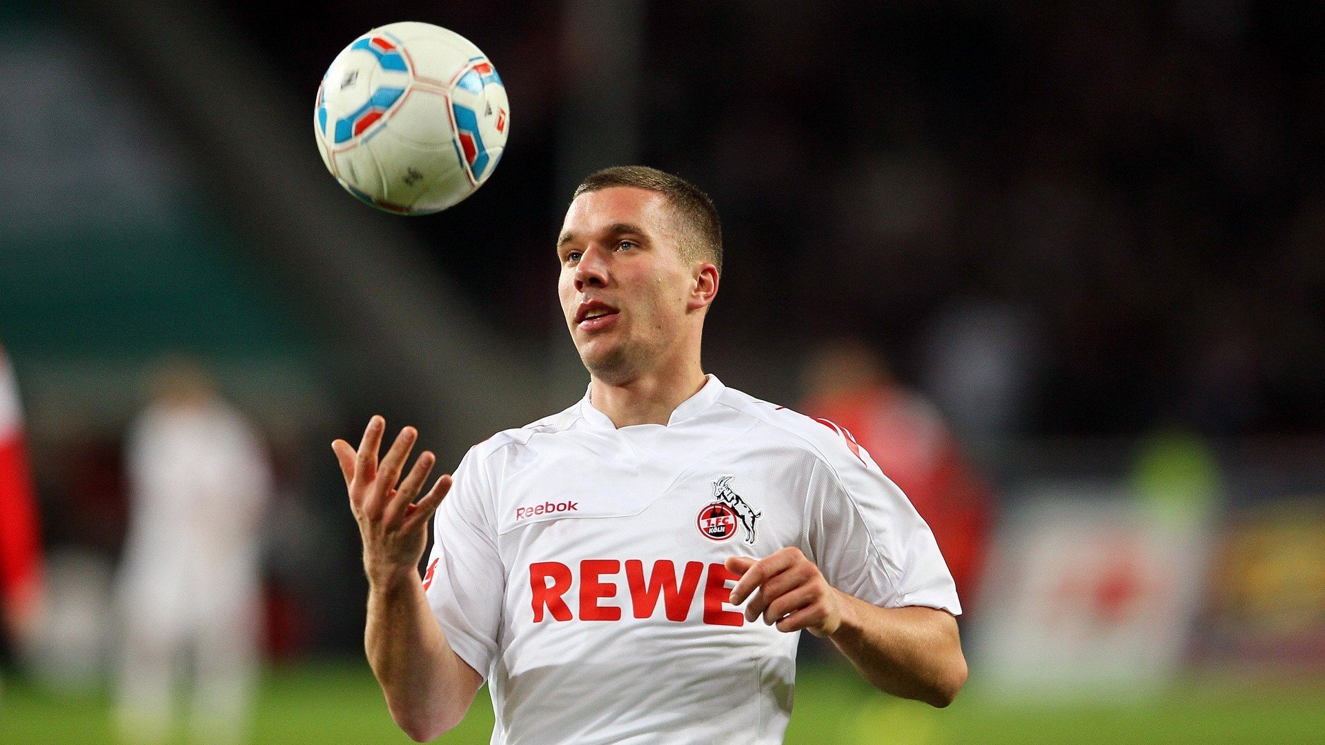 开云官网-威斯特法伦的惊叹，姆巴佩横空出世，多特蒙德传射难掩天才光芒，威斯特法伦的惊叹，姆巴佩光芒难掩多特蒙德传射